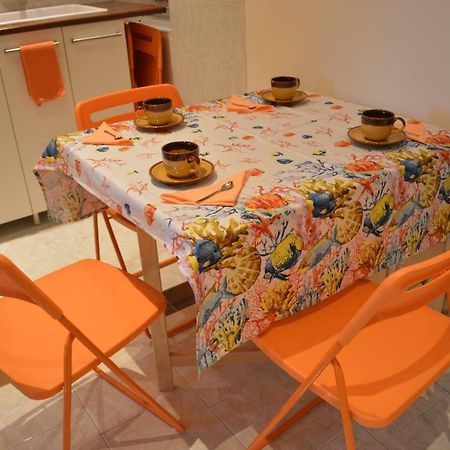 Casa Vacanze All'Angolo トリエステ エクステリア 写真