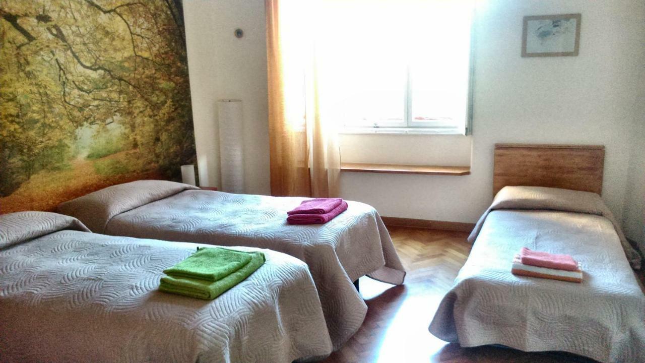 Casa Vacanze All'Angolo トリエステ エクステリア 写真