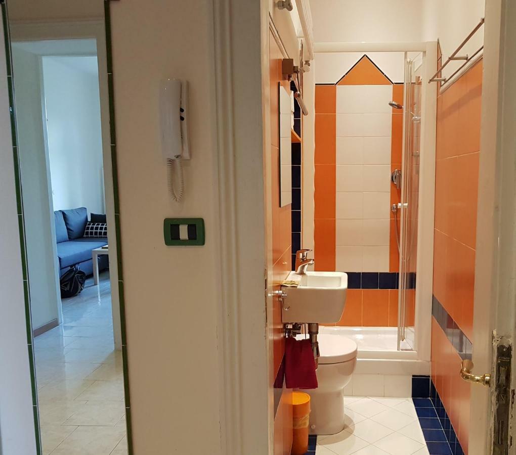 Casa Vacanze All'Angolo トリエステ エクステリア 写真